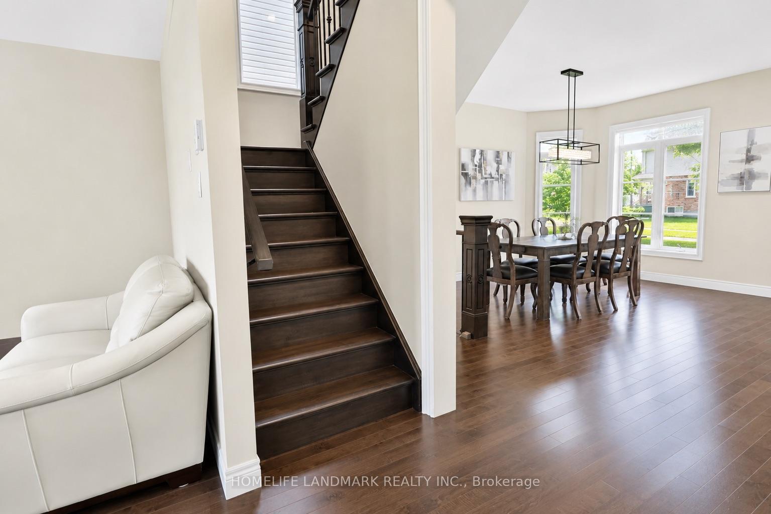 Photo 8 of 283 Macalister Boulevard, Guelph, Kortright East — HOMEH