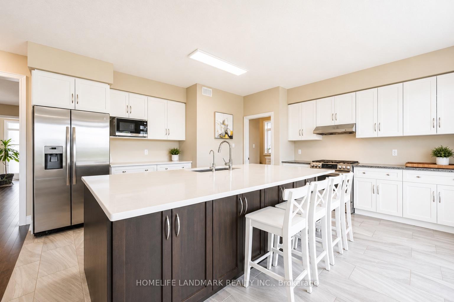 Photo 11 of 283 Macalister Boulevard, Guelph, Kortright East — HOMEH