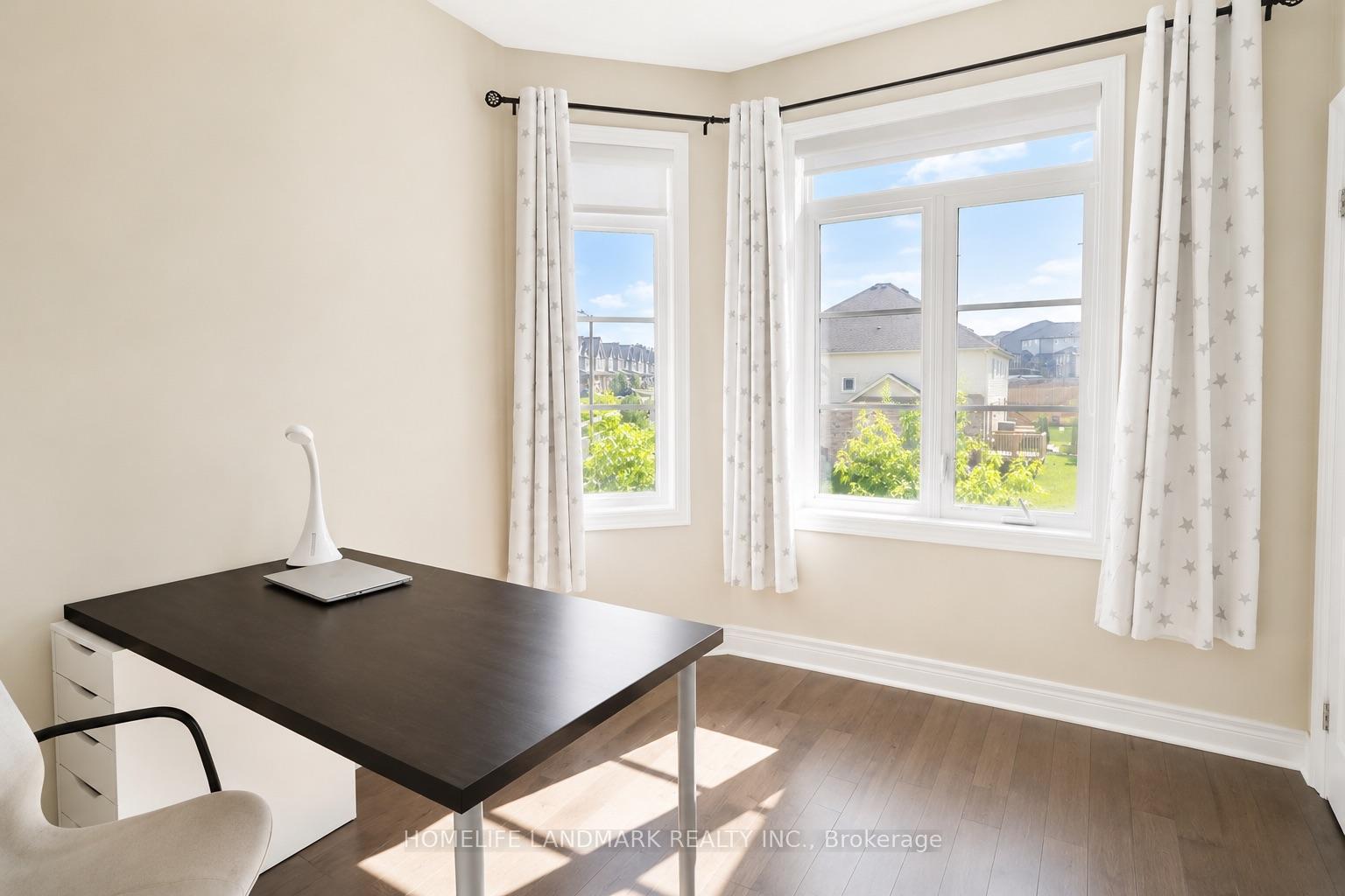 Photo 21 of 283 Macalister Boulevard, Guelph, Kortright East — HOMEH