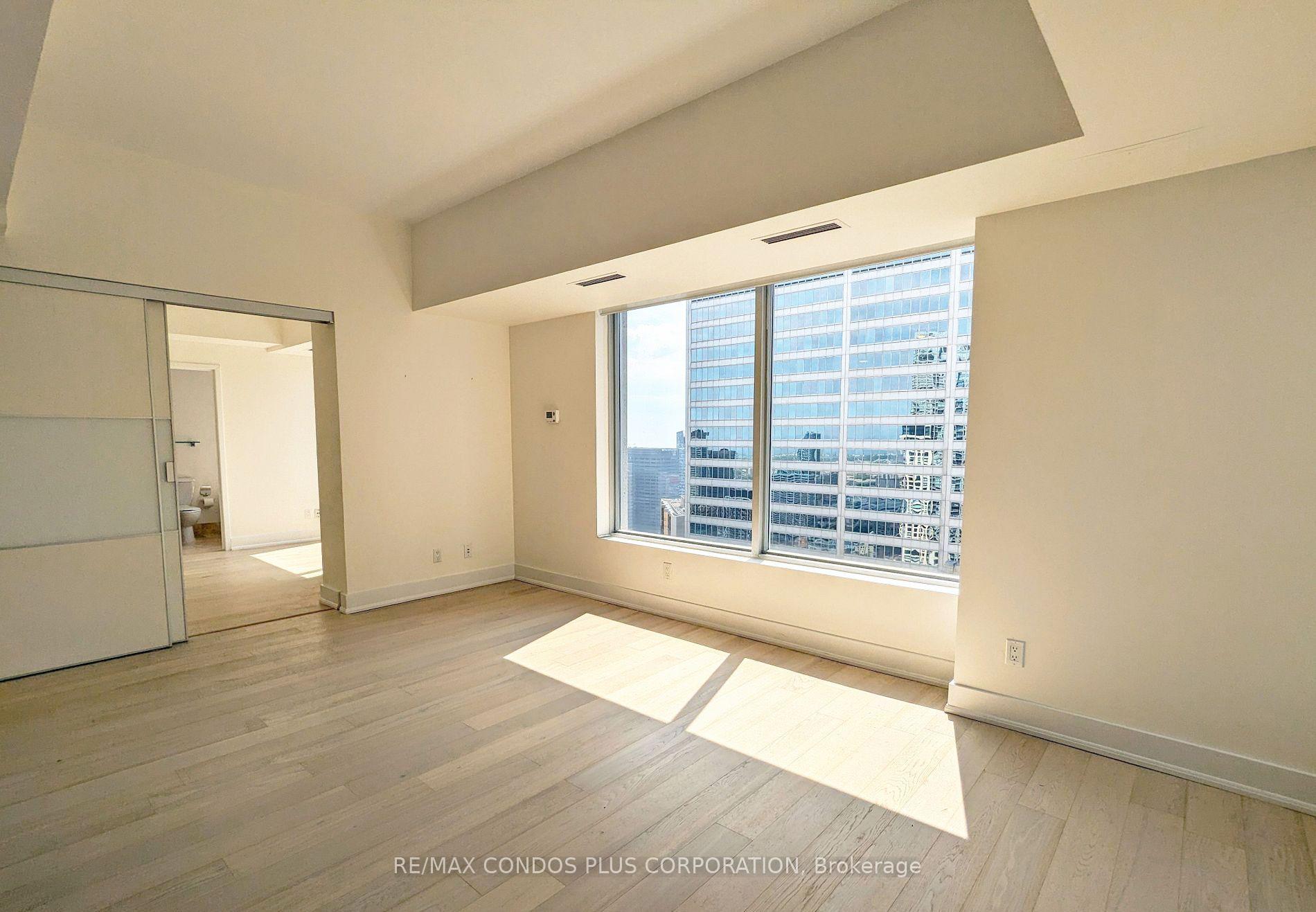 Photo 14 of Unit 4301, 1 King Street W, Toronto, Bay Street Corridor — HOMEH