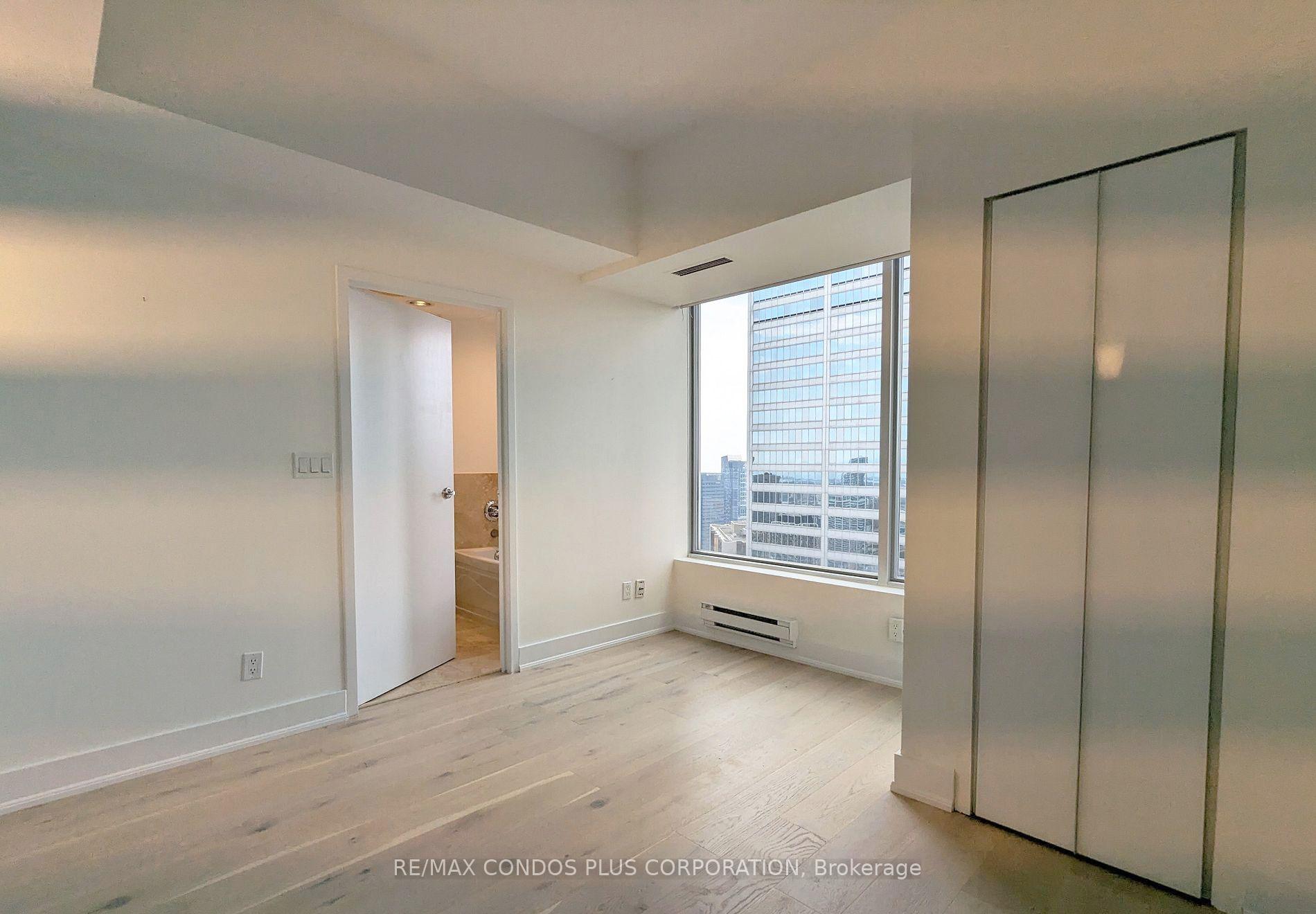 Photo 17 of Unit 4301, 1 King Street W, Toronto, Bay Street Corridor — HOMEH