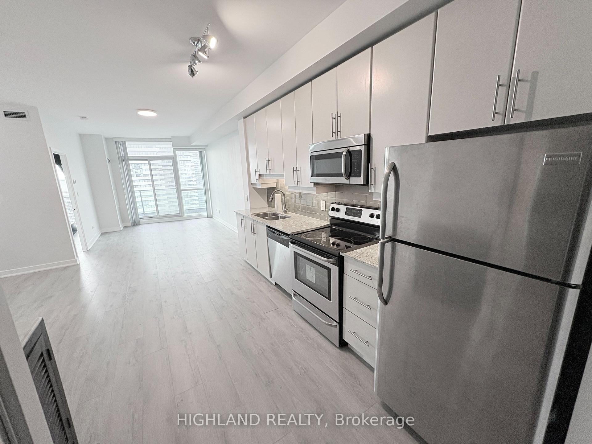 Photo 5 of Unit 4601, 33 Bay Street, Toronto, Waterfront Communities — HOMEH