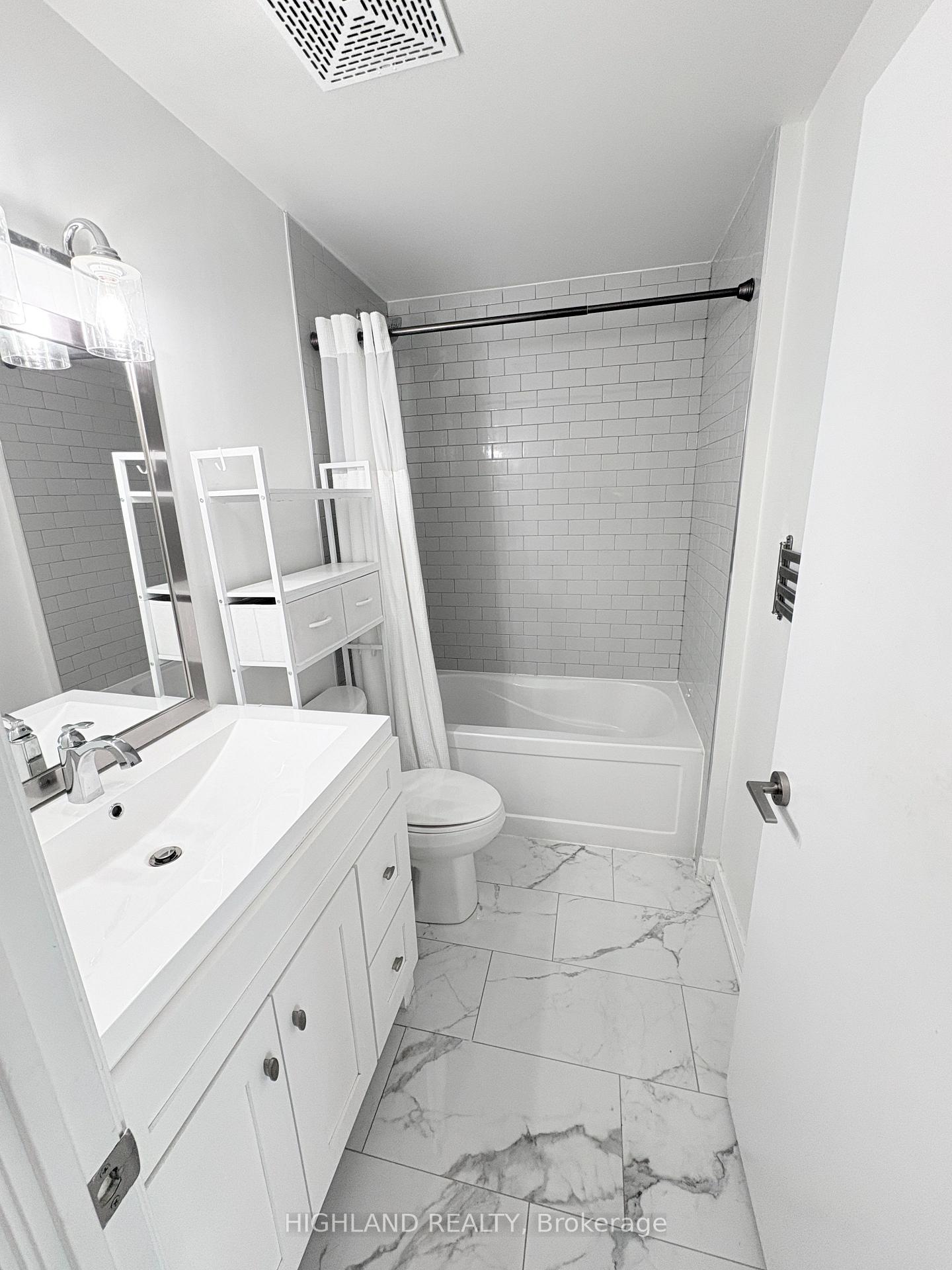 Photo 7 of Unit 4601, 33 Bay Street, Toronto, Waterfront Communities — HOMEH