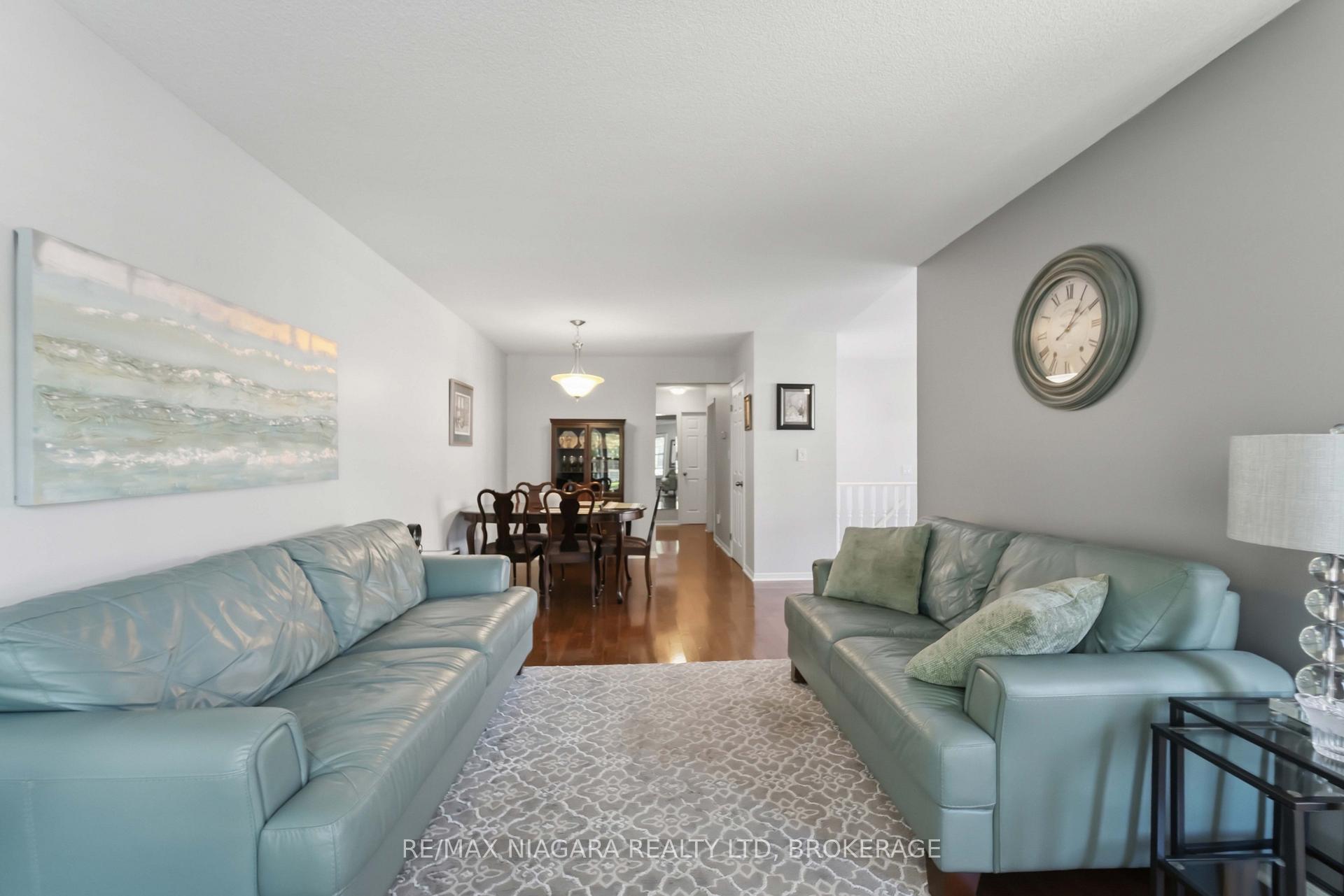 Photo 11 of 41 Fox Trail Drive, St. Catharines, Rykert/Vansickle — HOMEH