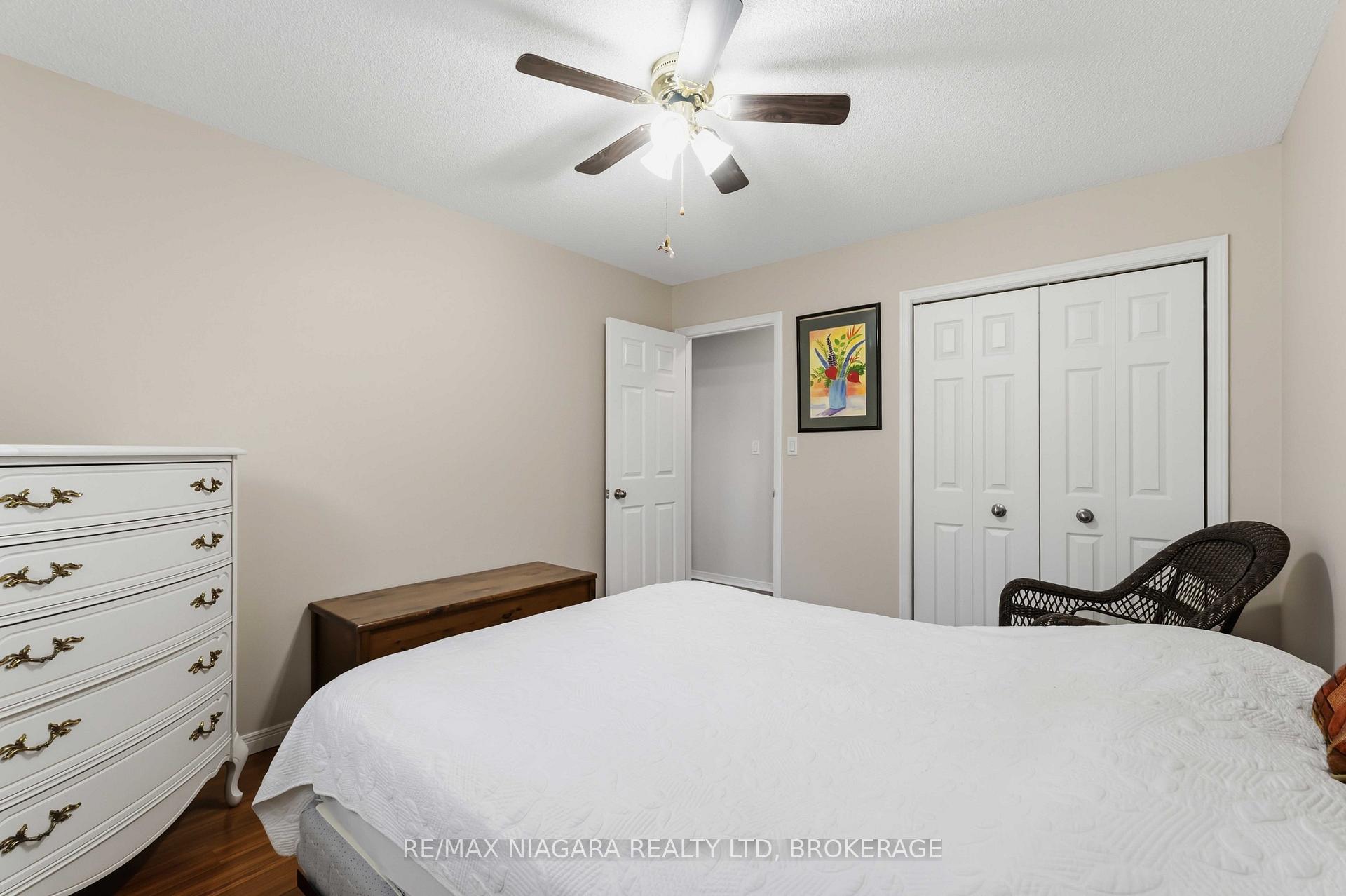 Photo 24 of 41 Fox Trail Drive, St. Catharines, Rykert/Vansickle — HOMEH