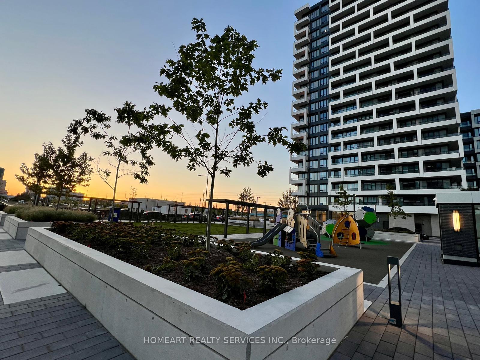 Photo 98 of Unit 4005, 8 Water Walk Drive, Markham, Unionville — HOMEH