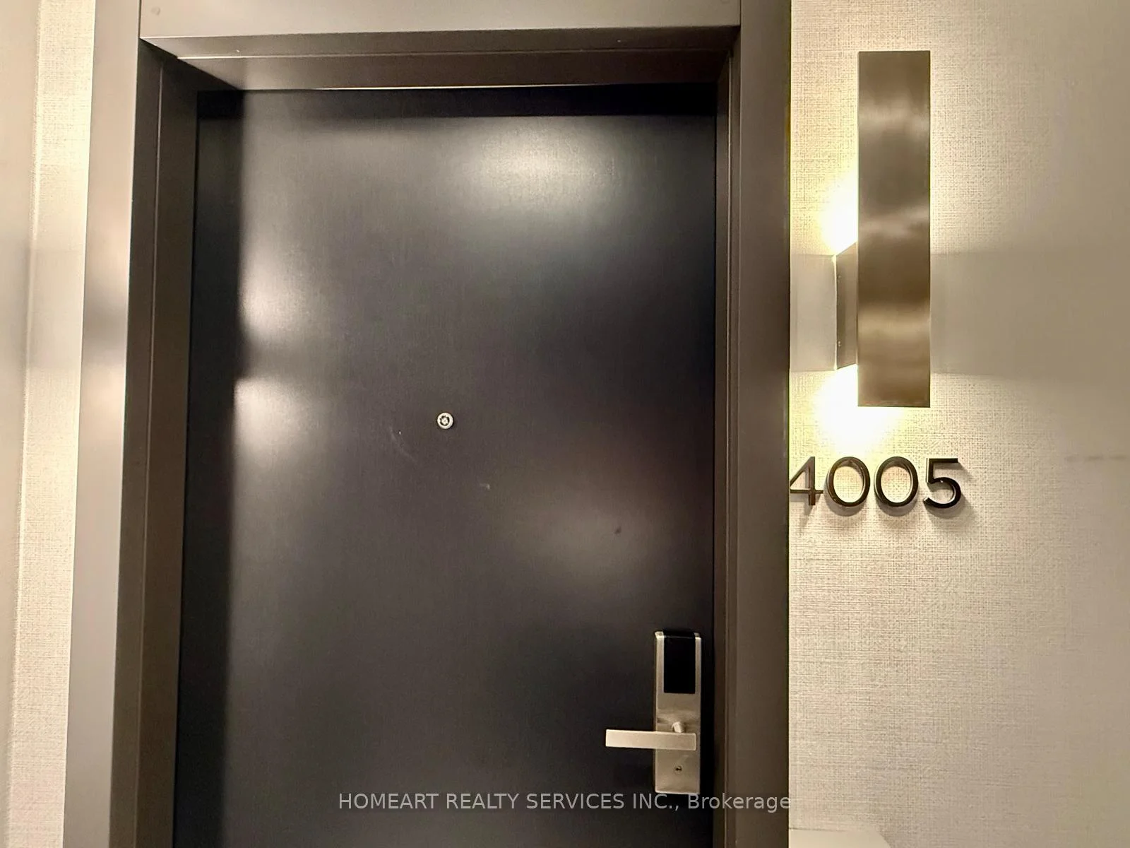 Photo 8 of Unit 4005, 8 Water Walk Drive, Markham, Unionville — HOMEH