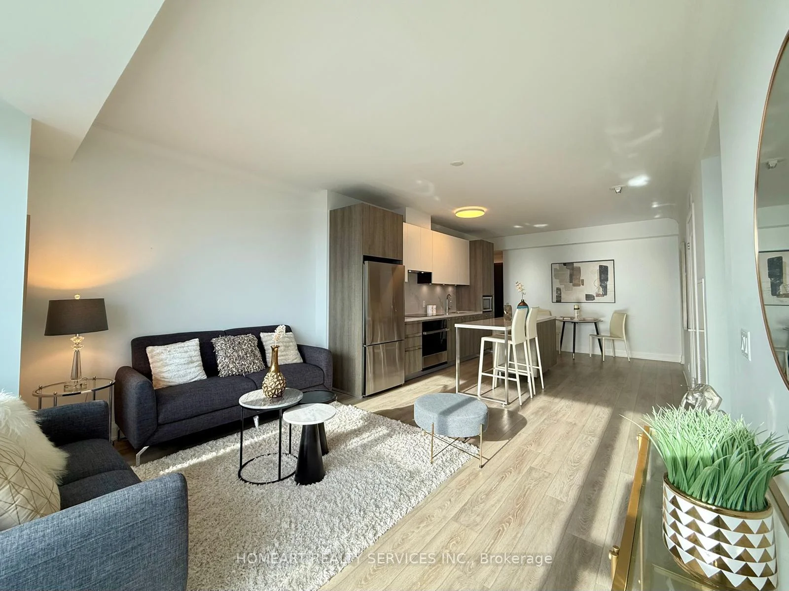 Photo 21 of Unit 4005, 8 Water Walk Drive, Markham, Unionville — HOMEH