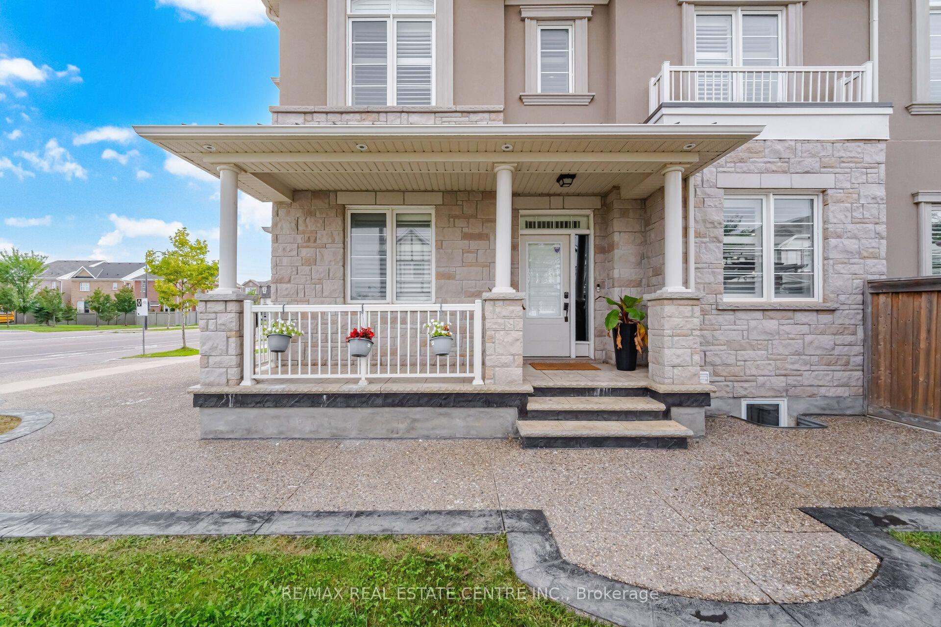 Photo 3 of 153 Whitlock Avenue, Milton, Ford — HOMEH