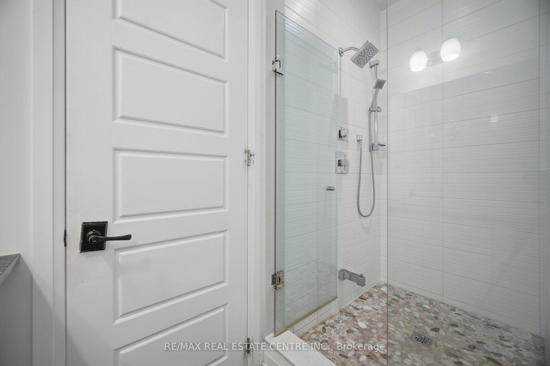 Photo 20 of 153 Whitlock Avenue, Milton, Ford — HOMEH