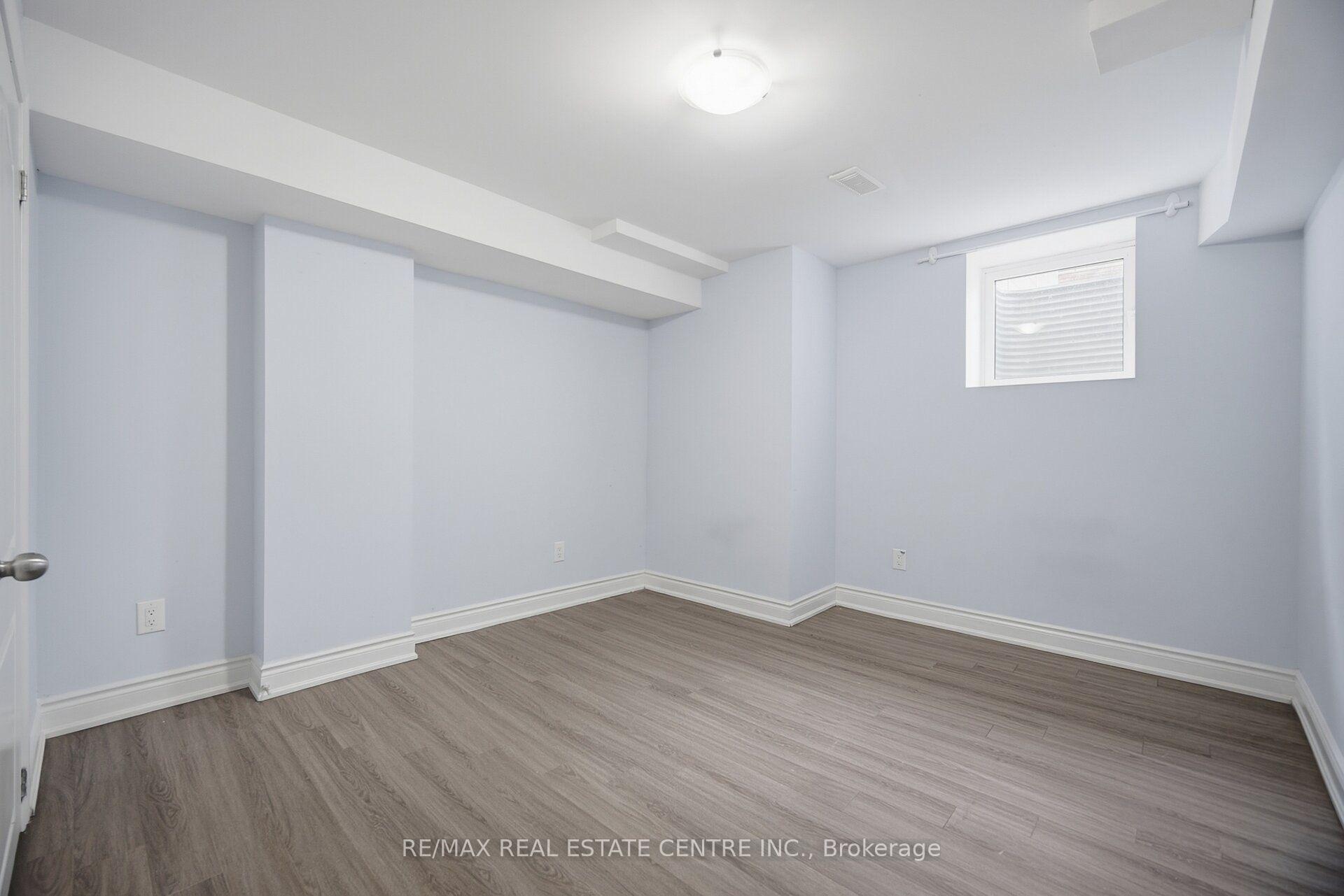 Photo 35 of 153 Whitlock Avenue, Milton, Ford — HOMEH