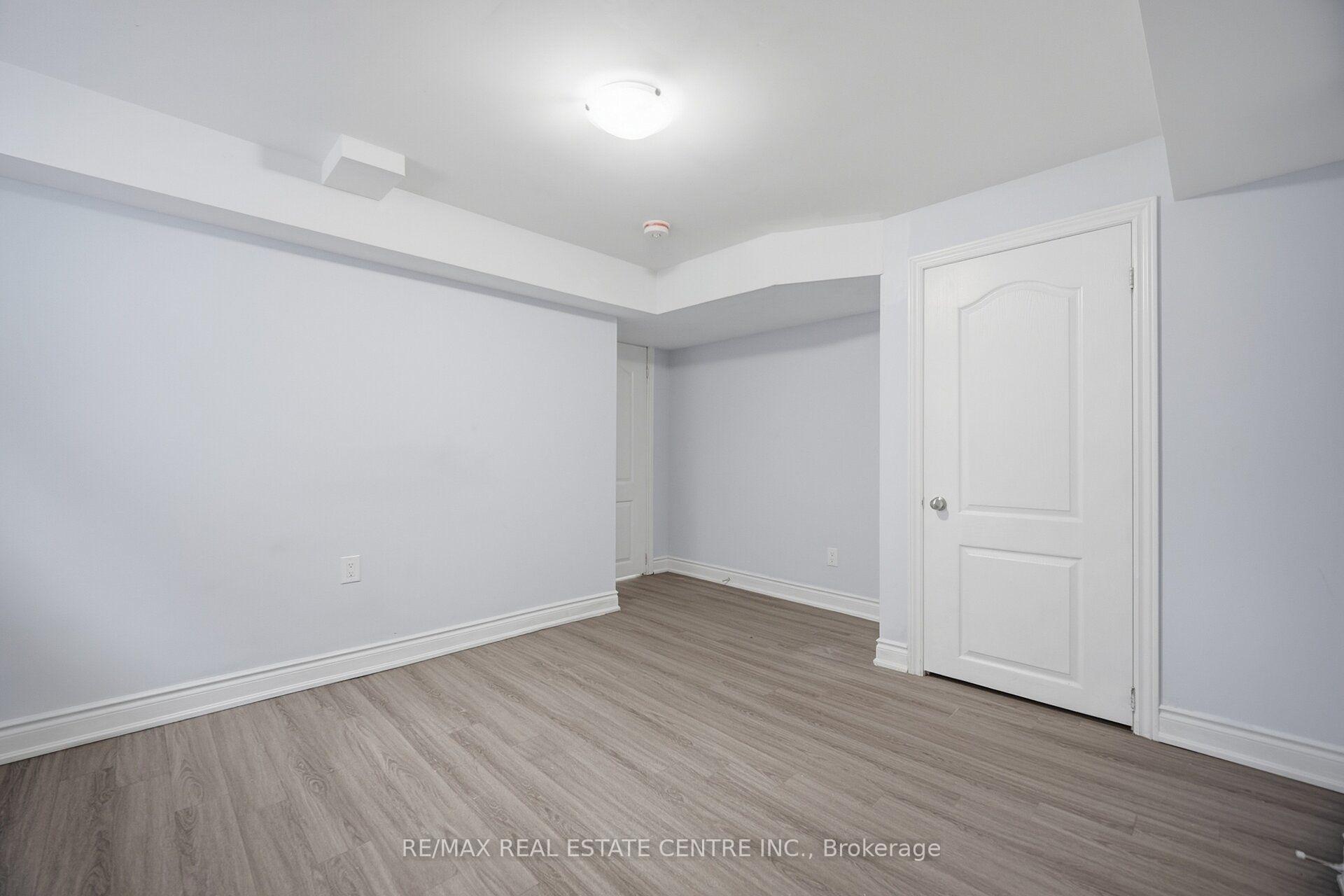 Photo 36 of 153 Whitlock Avenue, Milton, Ford — HOMEH
