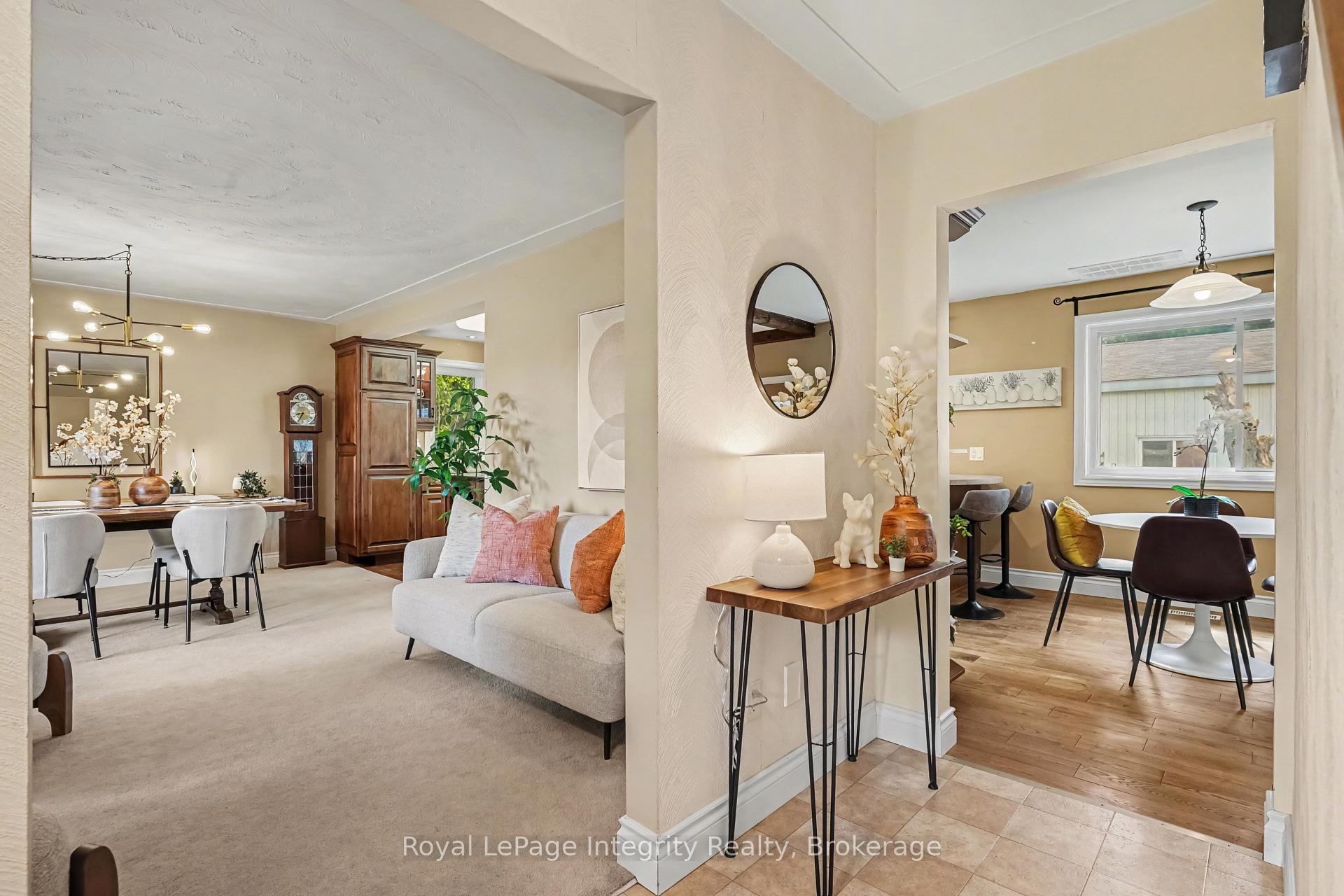 Photo 6 of 1155 Centre Road, Hamilton, Rural Flamborough — HOMEH