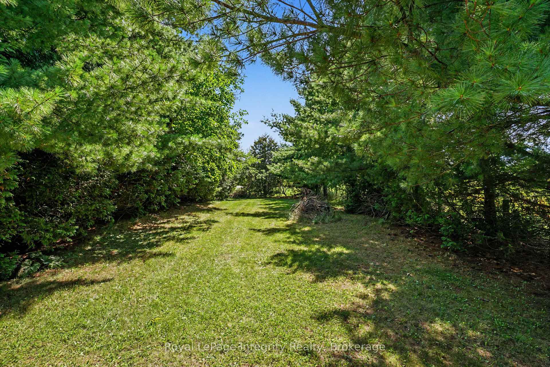 Photo 35 of 1155 Centre Road, Hamilton, Rural Flamborough — HOMEH