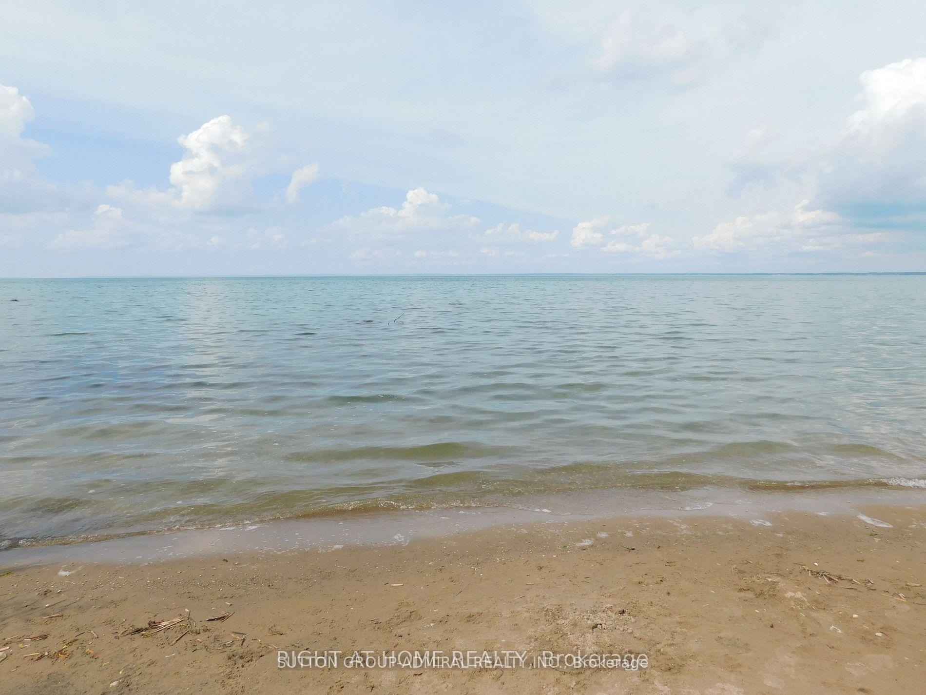 Photo 16 of 17 Middlebrook Road, Wasaga Beach — HOMEH