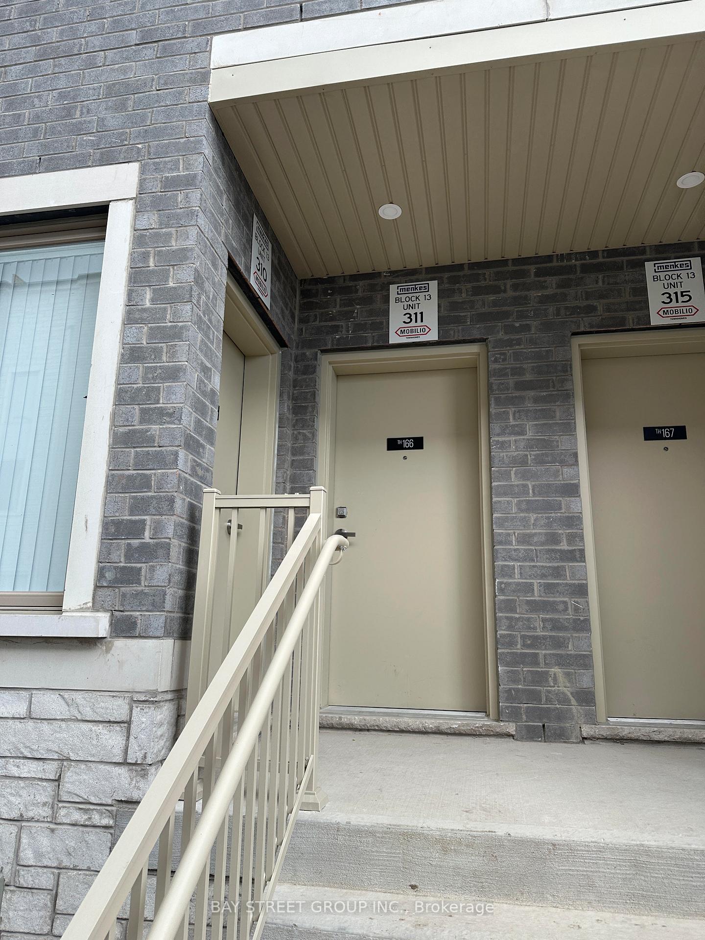 Photo 2 of Unit TH166, 151 Honey Crisp Crescent, Vaughan, Vaughan Corporate Centre — HOMEH