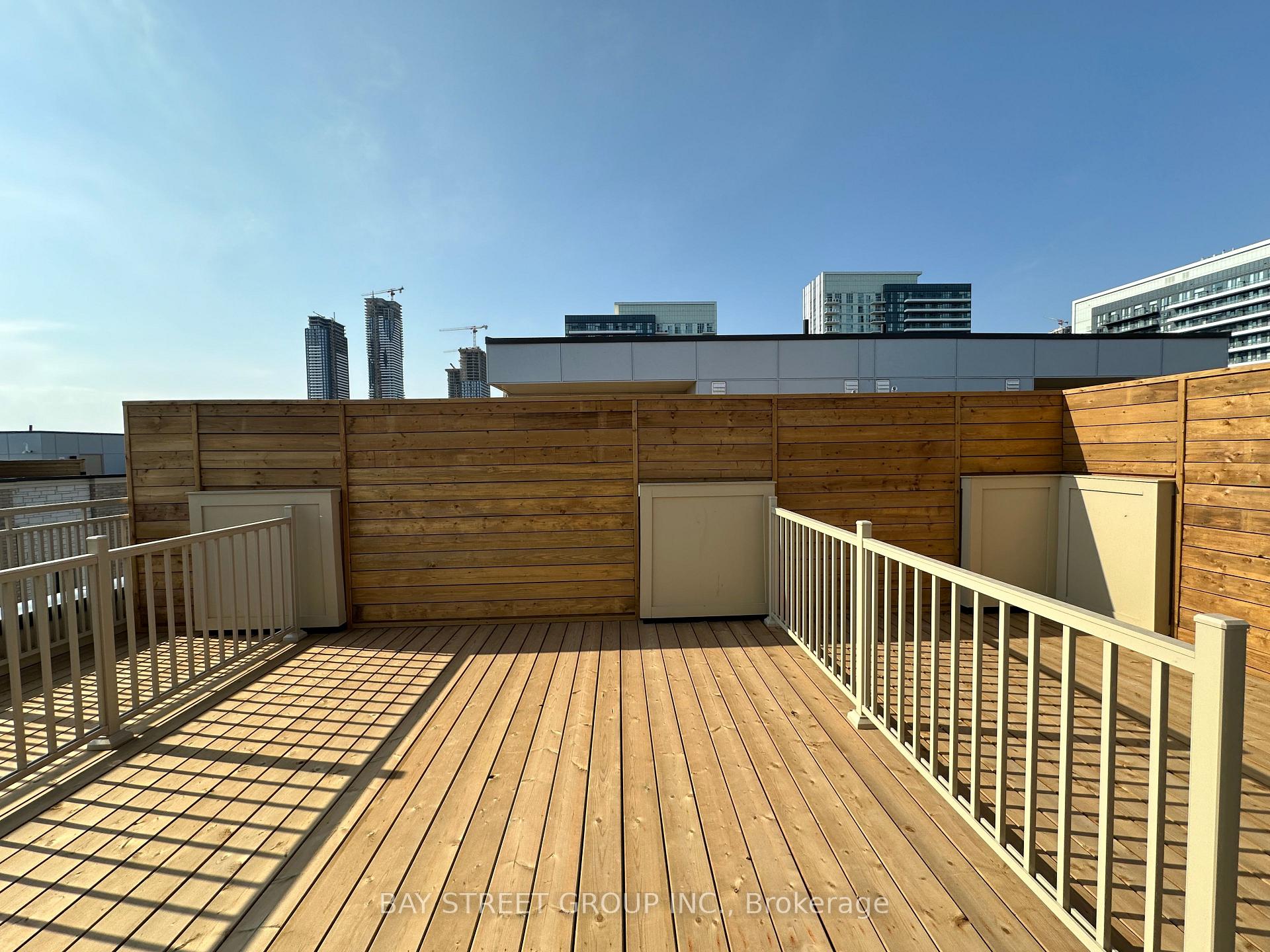 Photo 20 of Unit TH166, 151 Honey Crisp Crescent, Vaughan, Vaughan Corporate Centre — HOMEH