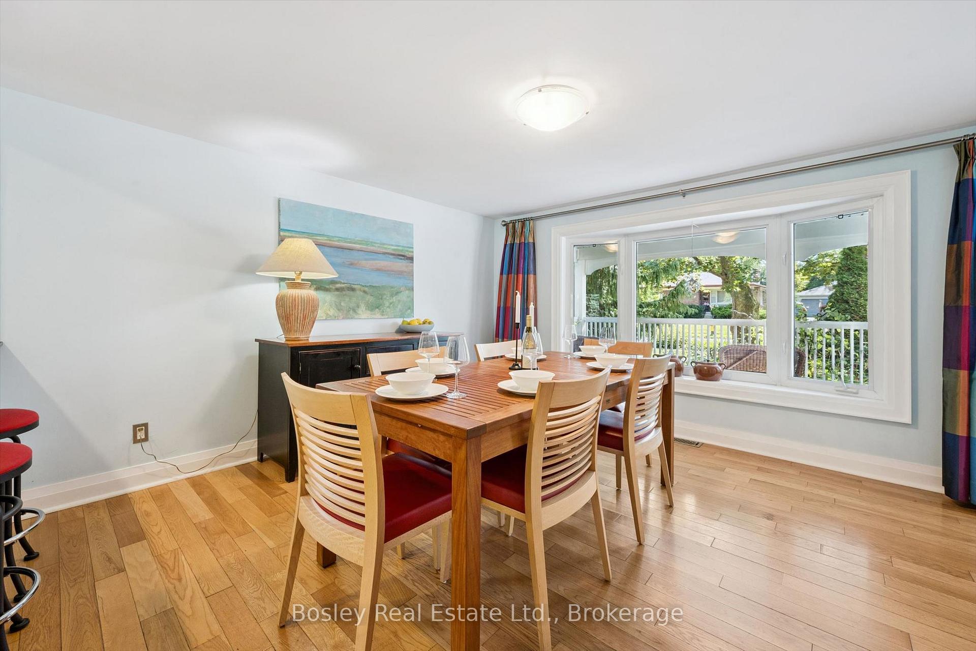Photo 14 of 49 Edgehill Drive, Guelph, Exhibition Park — HOMEH