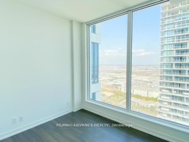Photo 4 of Unit 5103, 898 Portage Parkway, Vaughan, Vaughan Corporate Centre — HOMEH