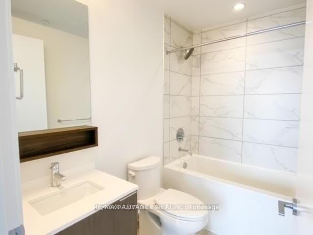 Photo 6 of Unit 5103, 898 Portage Parkway, Vaughan, Vaughan Corporate Centre — HOMEH