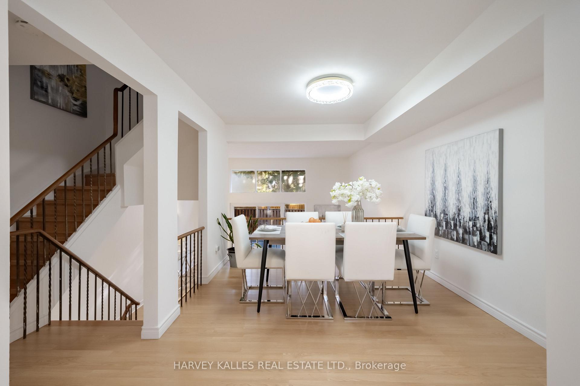 Photo 14 of 102 Jenny Wren Way, North York, Hillcrest Village — HOMEH