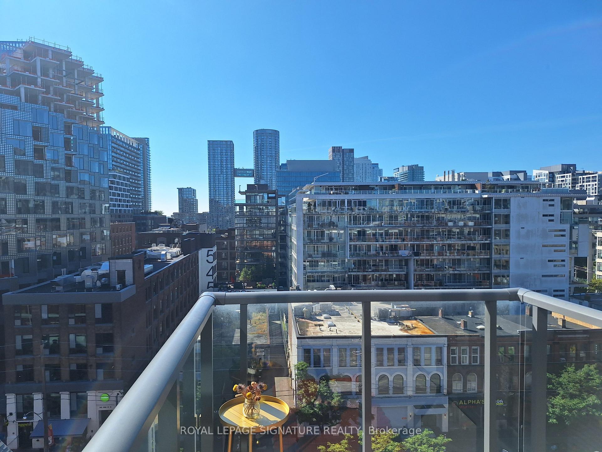 Photo 14 of Unit 821, 560 King Street W, Toronto, Waterfront Communities — HOMEH