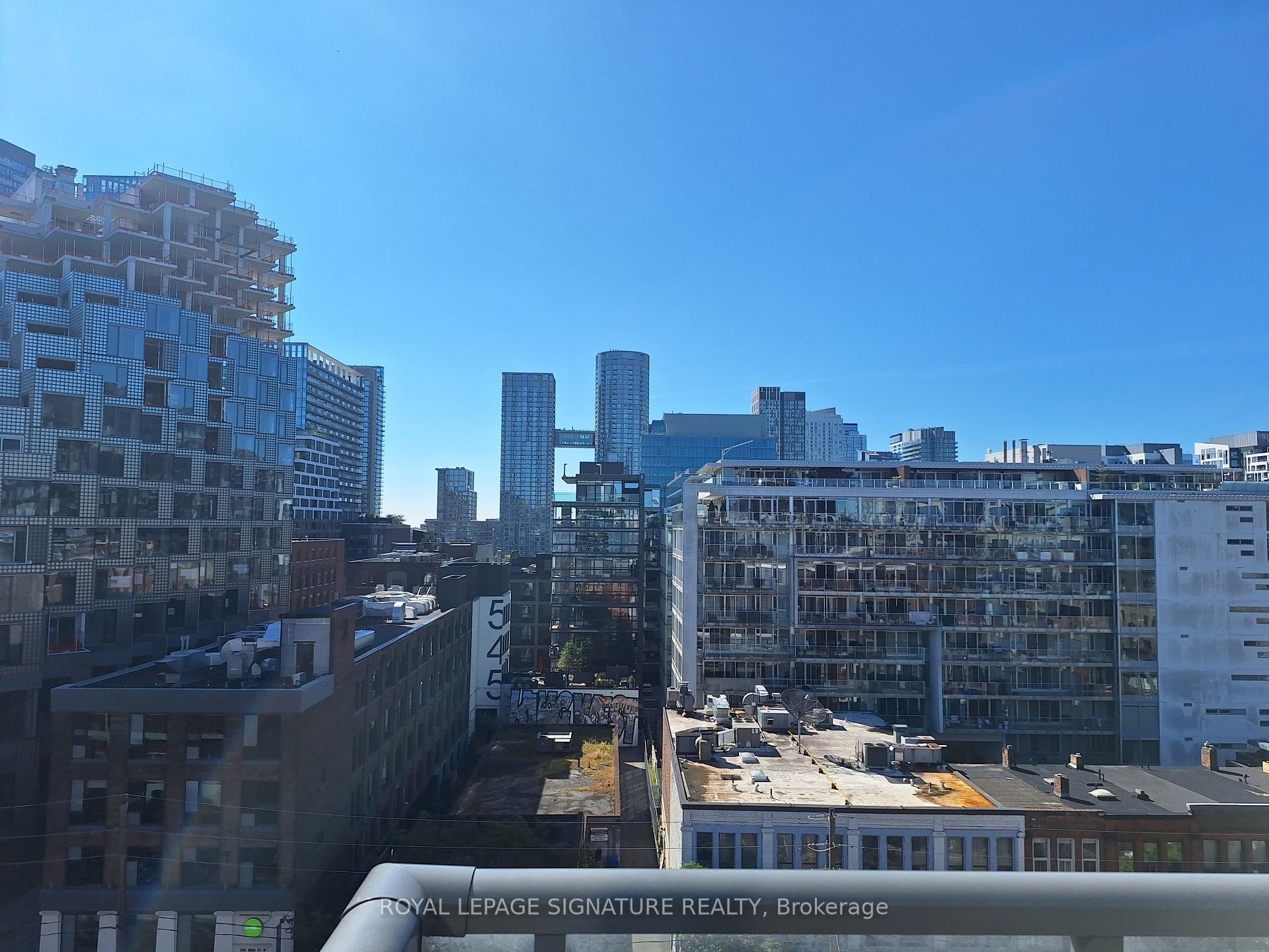 Photo 15 of Unit 821, 560 King Street W, Toronto, Waterfront Communities — HOMEH
