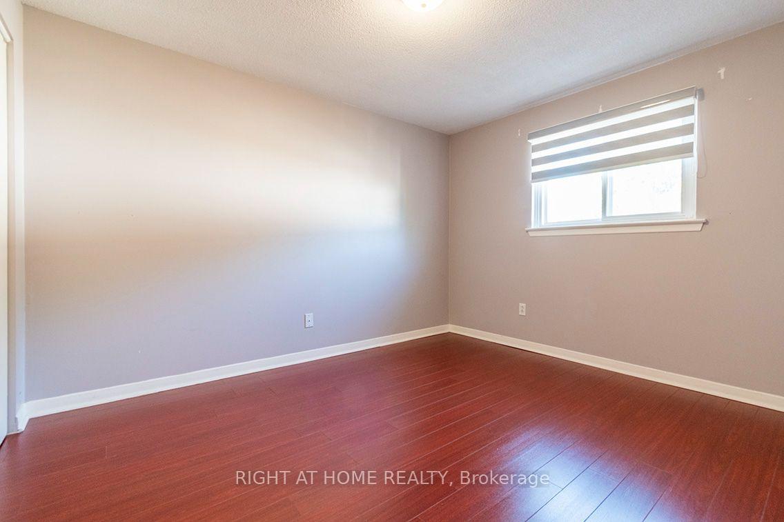 Photo 9 of Unit 307, 19 Liszt Gate, North York, Hillcrest Village — HOMEH