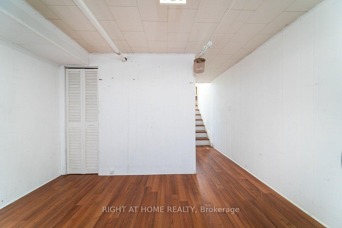 Photo 12 of Unit 307, 19 Liszt Gate, North York, Hillcrest Village — HOMEH