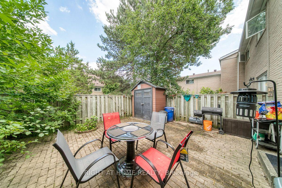 Photo 13 of Unit 307, 19 Liszt Gate, North York, Hillcrest Village — HOMEH