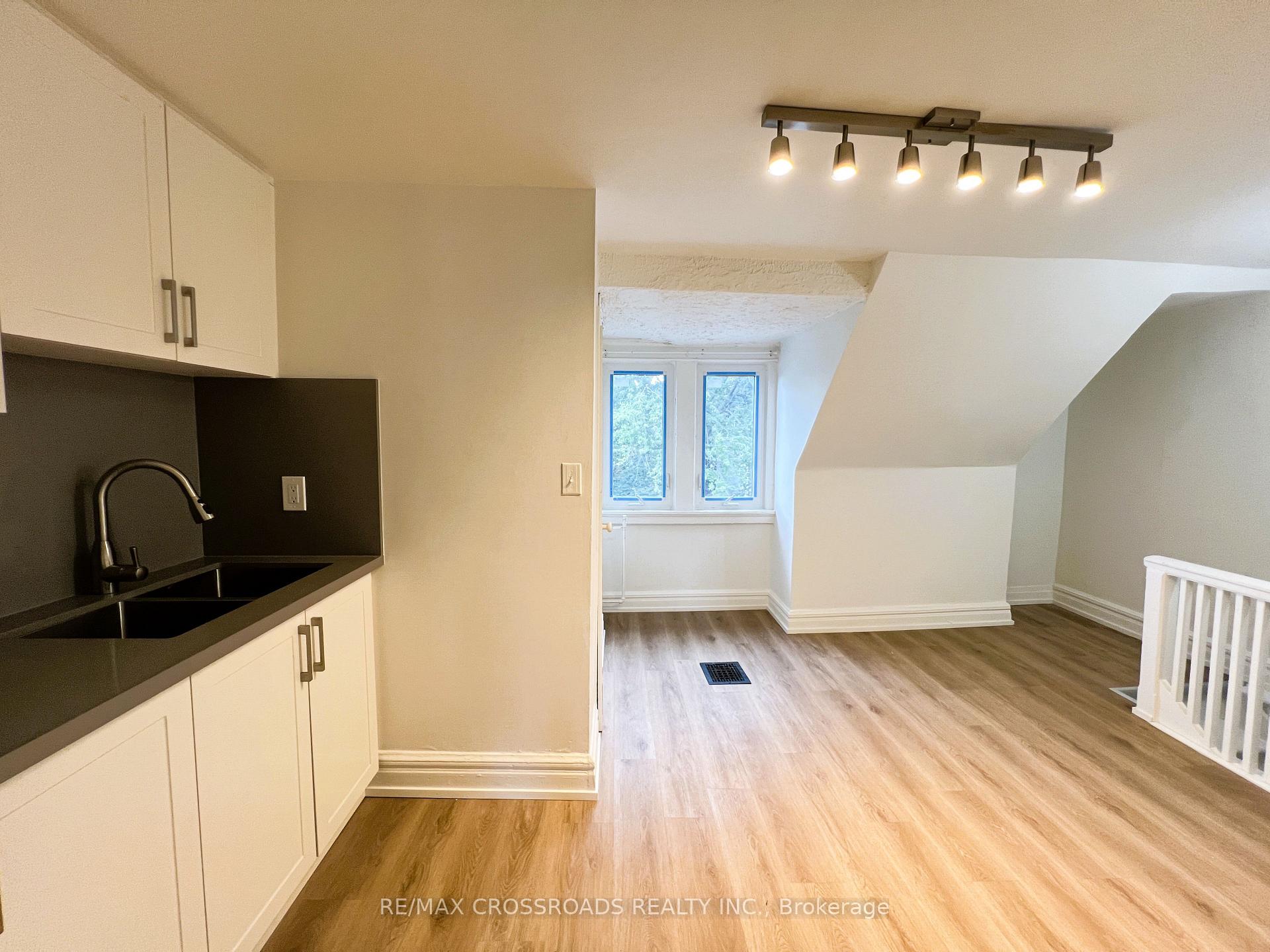 Photo 25 of 82 Curzon Street, Toronto, South Riverdale — HOMEH