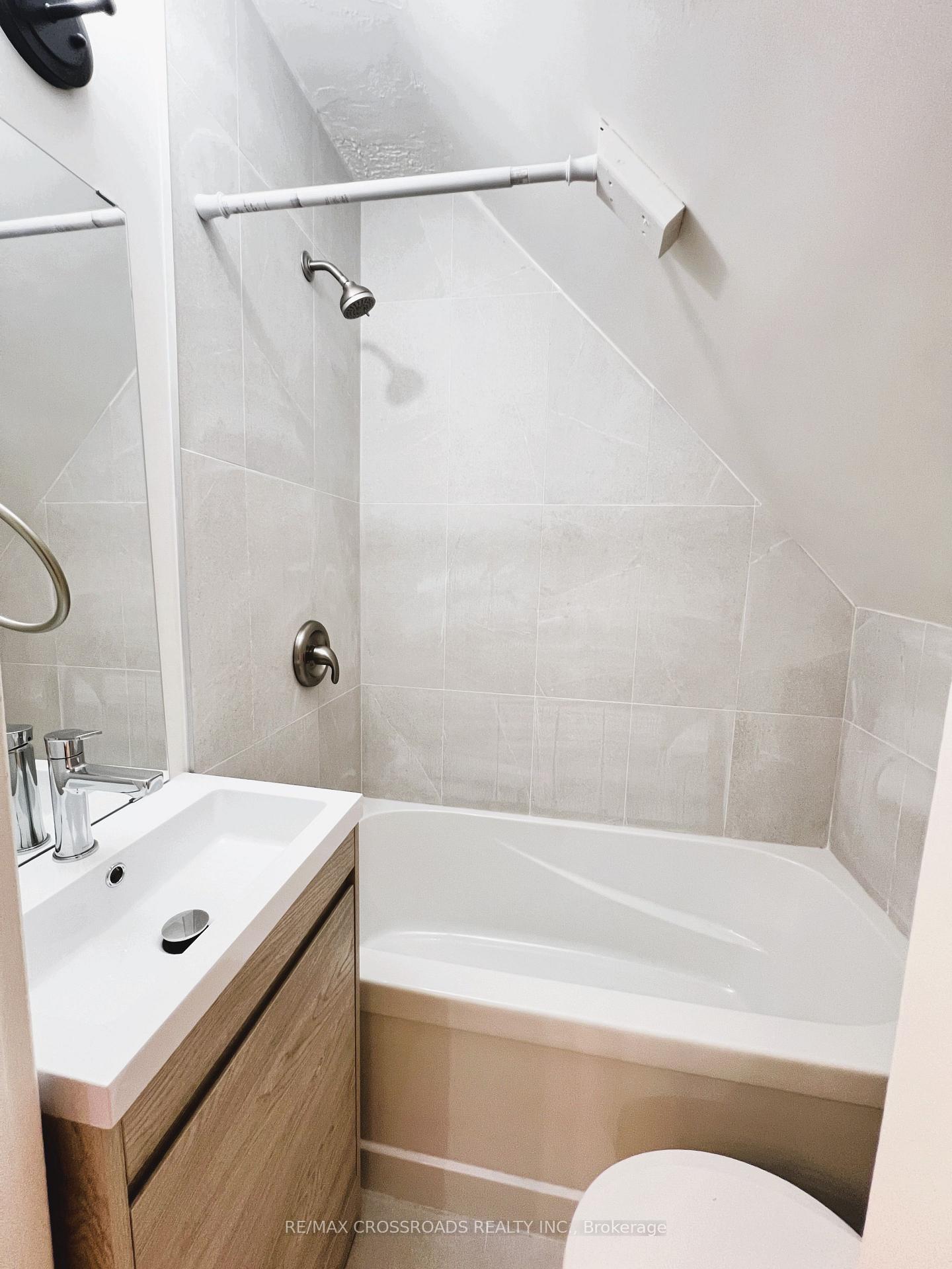 Photo 30 of 82 Curzon Street, Toronto, South Riverdale — HOMEH