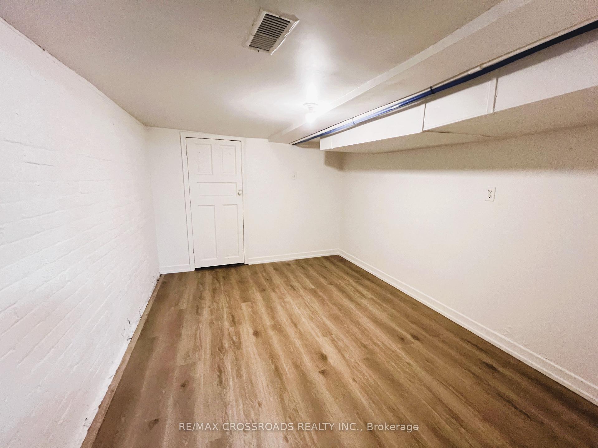 Photo 33 of 82 Curzon Street, Toronto, South Riverdale — HOMEH