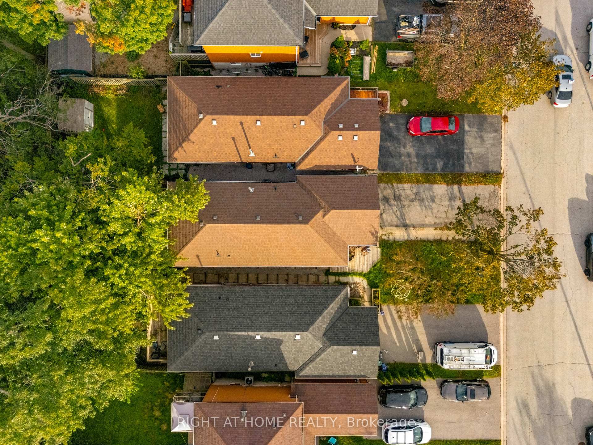 Photo 28 of 44 Ferguson Drive, Barrie, Northwest — HOMEH