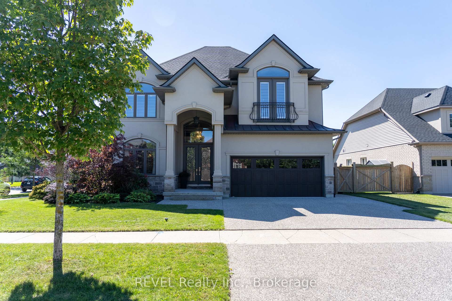 Photo 3 of 24 Brewerton Boulevard, Pelham, Fonthill — HOMEH