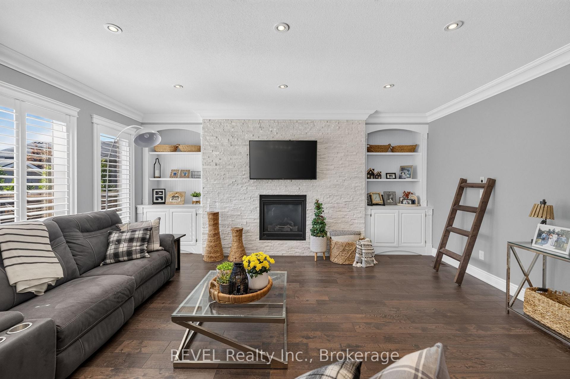 Photo 21 of 24 Brewerton Boulevard, Pelham, Fonthill — HOMEH