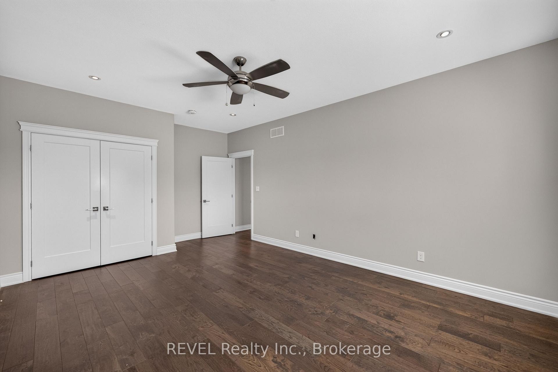 Photo 33 of 24 Brewerton Boulevard, Pelham, Fonthill — HOMEH