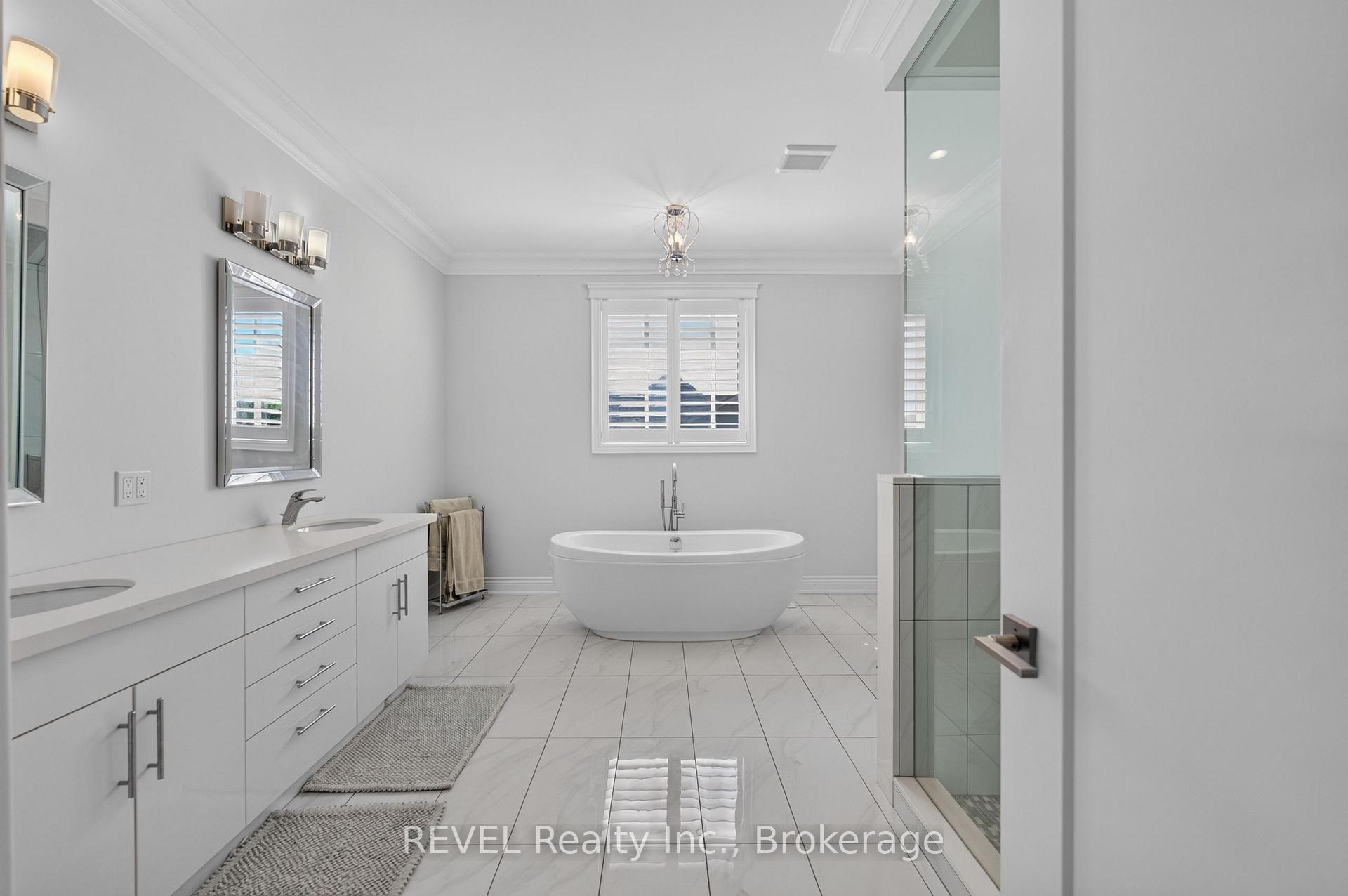 Photo 34 of 24 Brewerton Boulevard, Pelham, Fonthill — HOMEH