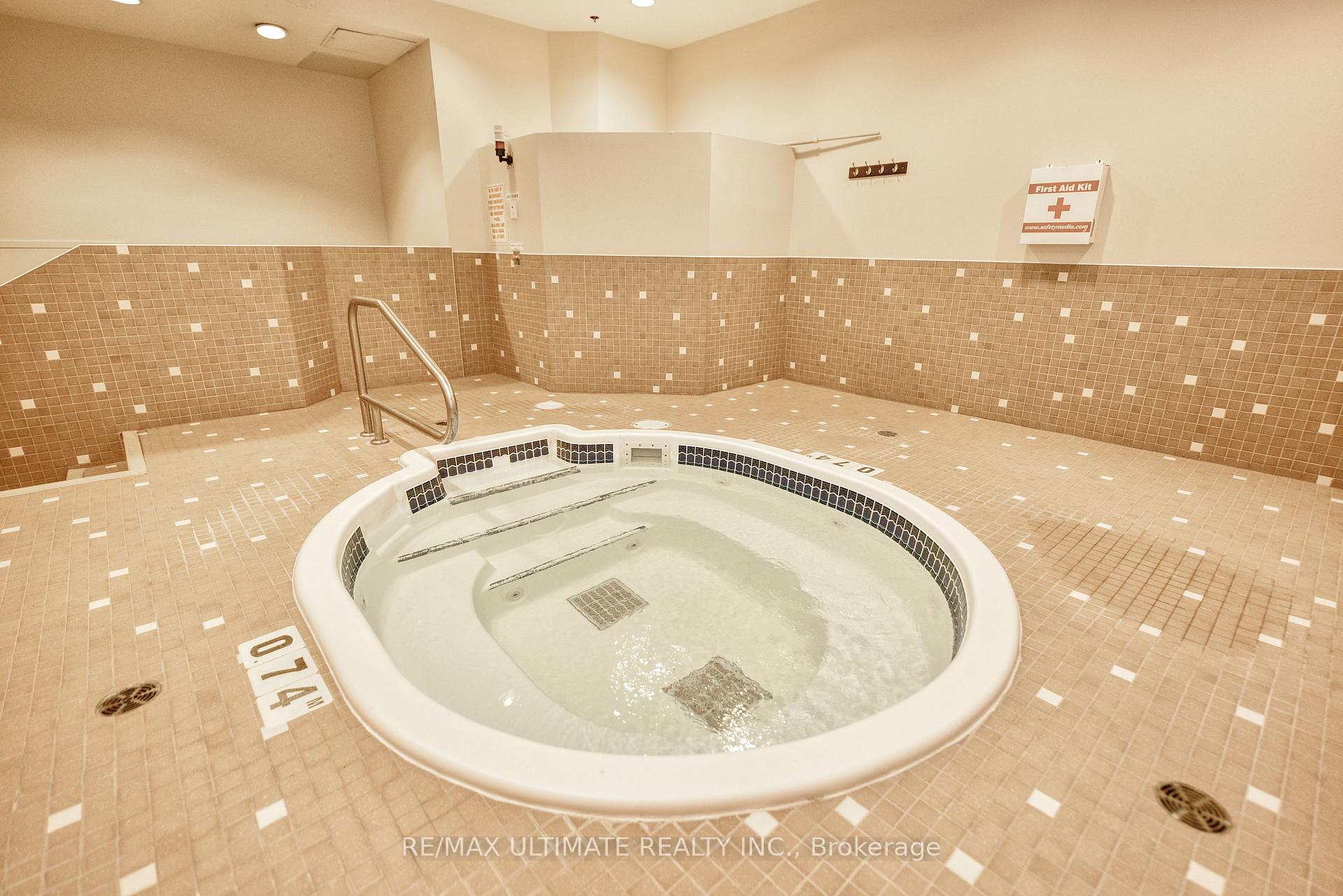 Photo 20 of Unit 508, 2 Fieldway Road, Etobicoke, Islington-City Centre West — HOMEH
