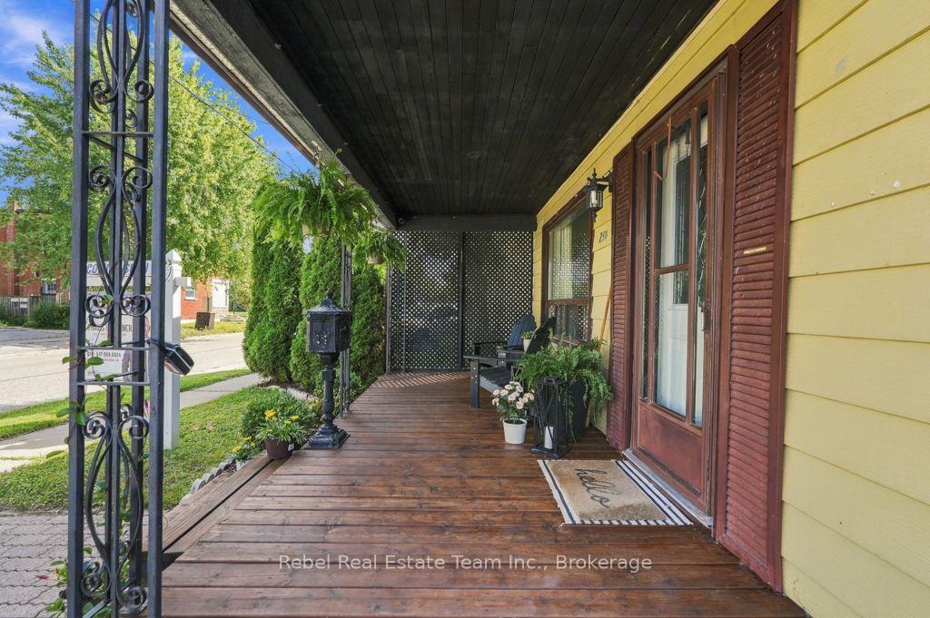 Photo 2 of 254 Burk Street, Oshawa, Vanier — HOMEH