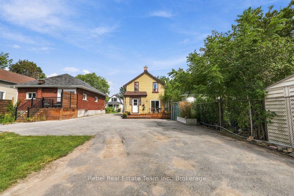 Photo 38 of 254 Burk Street, Oshawa, Vanier — HOMEH
