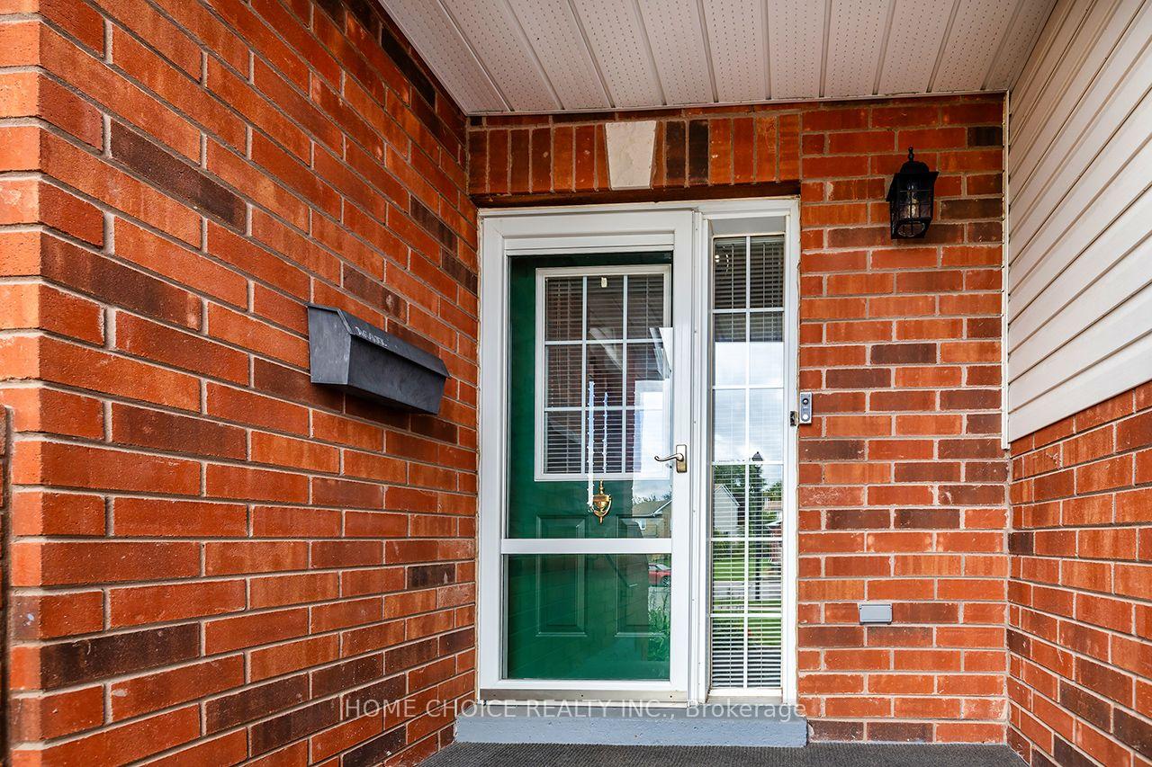 Photo 5 of 43 Ballantine Street, Cobourg — HOMEH