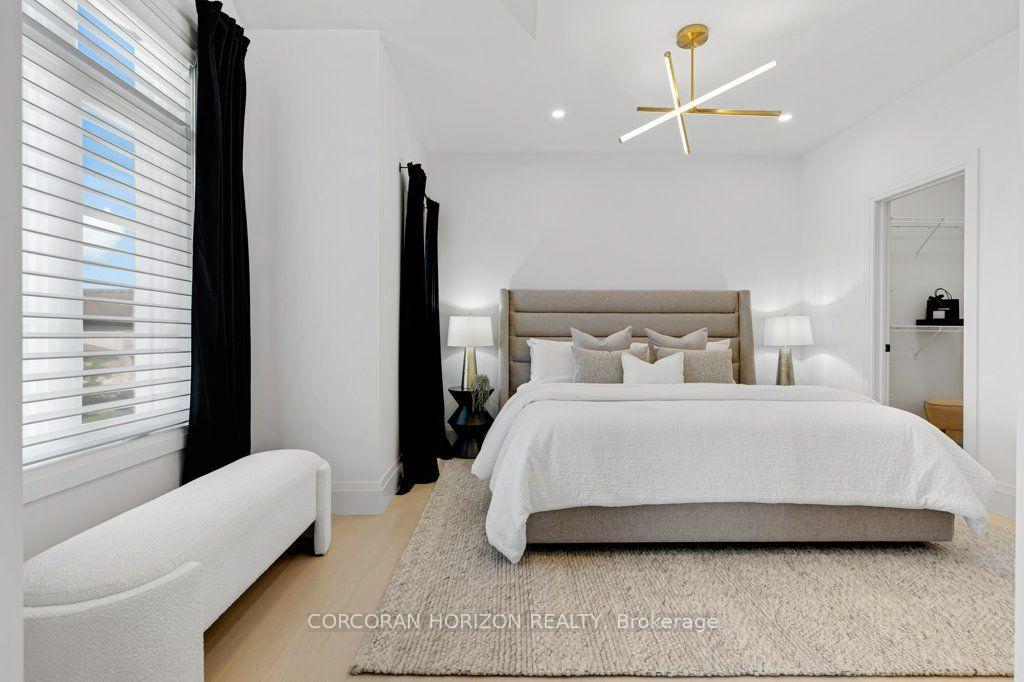 Photo 22 of 211 Ambrous Crescent, Guelph, Kortright East — HOMEH