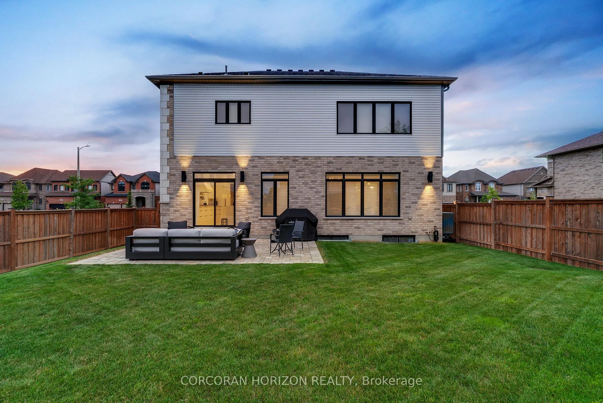 Photo 49 of 211 Ambrous Crescent, Guelph, Kortright East — HOMEH
