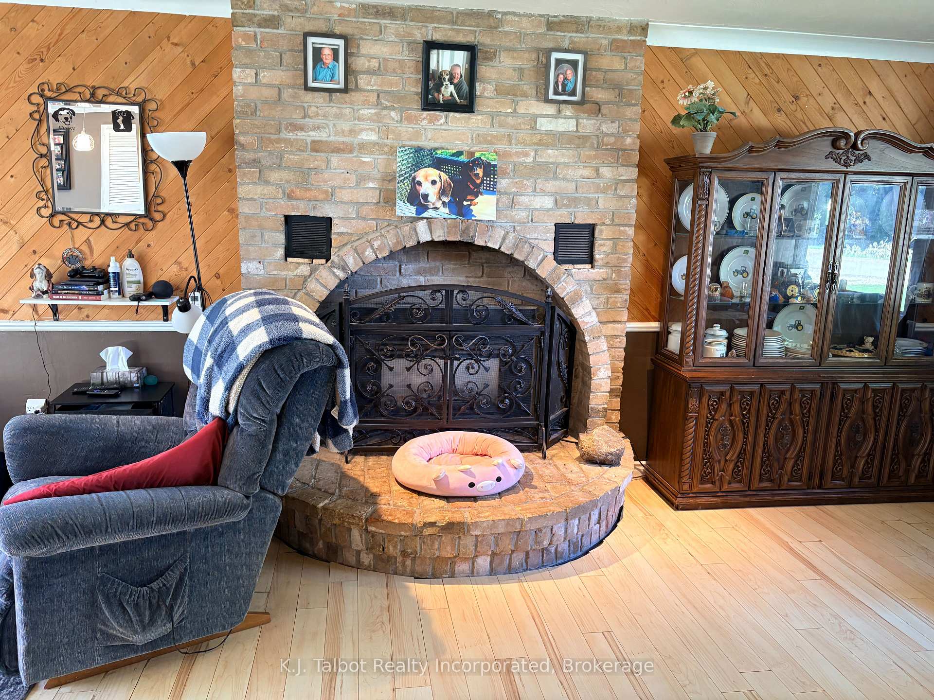 Photo 14 of 24 Maclellan Drive, Huron East, Tuckersmith — HOMEH