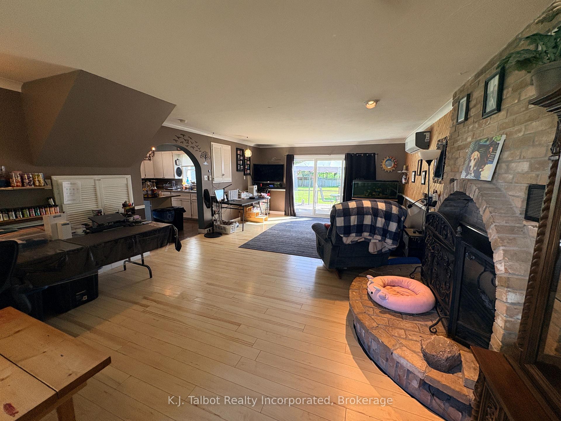 Photo 15 of 24 Maclellan Drive, Huron East, Tuckersmith — HOMEH
