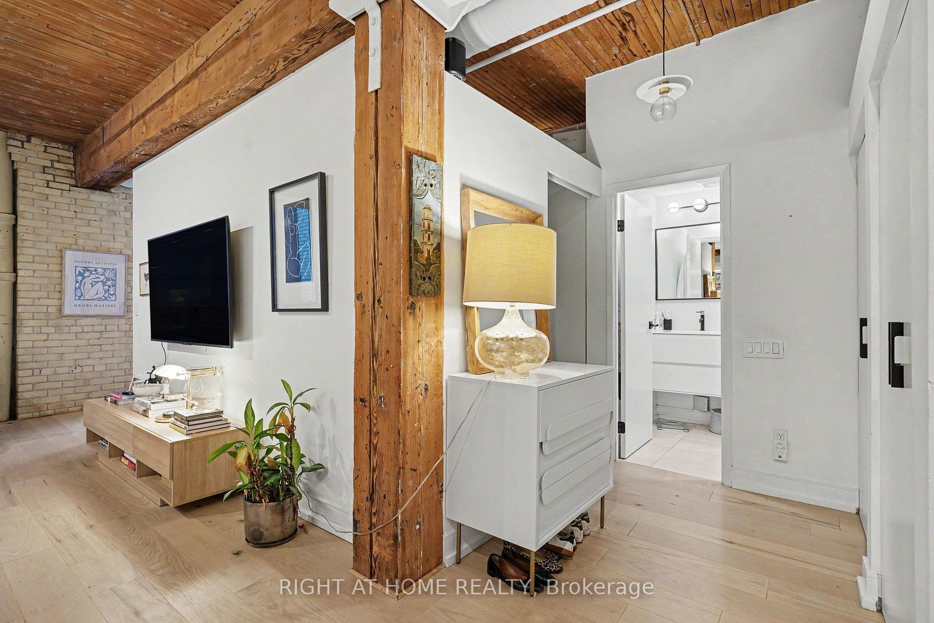 Photo 4 of Unit 408, 781 King Street W, Toronto, Niagara — HOMEH