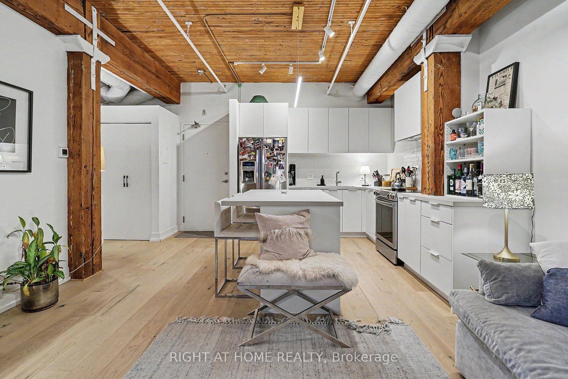 Photo 5 of Unit 408, 781 King Street W, Toronto, Niagara — HOMEH