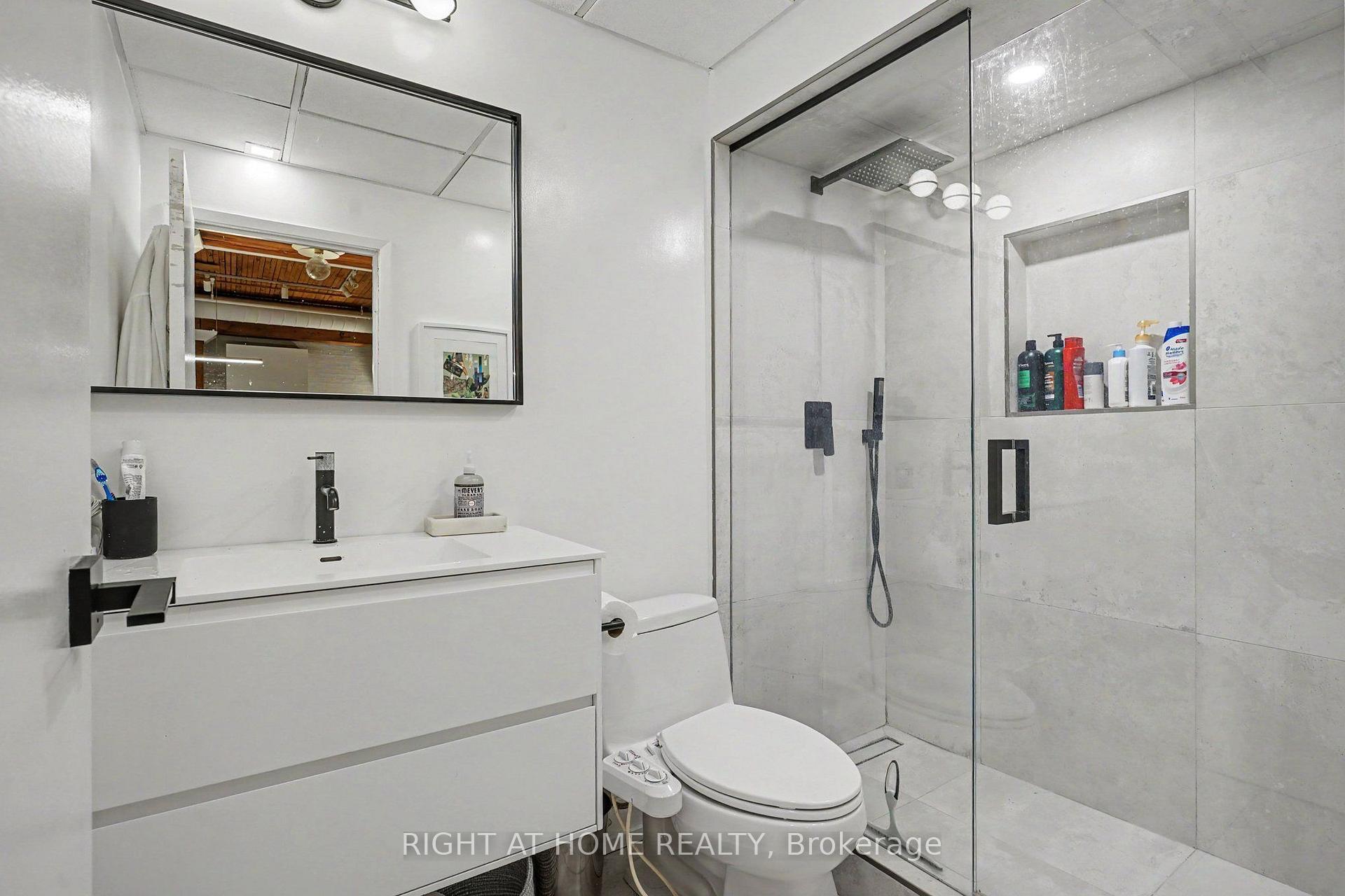 Photo 15 of Unit 408, 781 King Street W, Toronto, Niagara — HOMEH