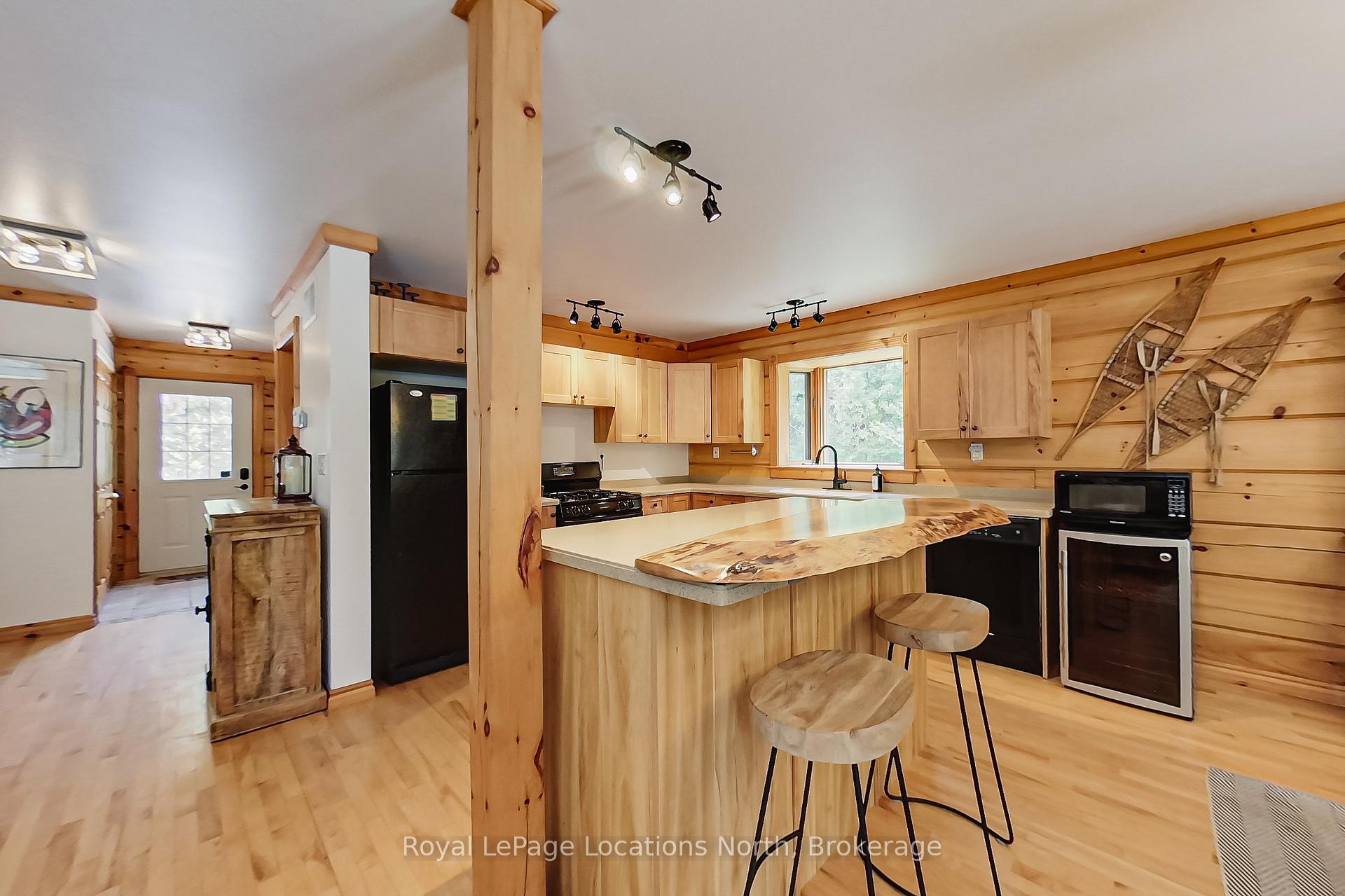 Photo 17 of 208554 26 Highway, Blue Mountains — HOMEH